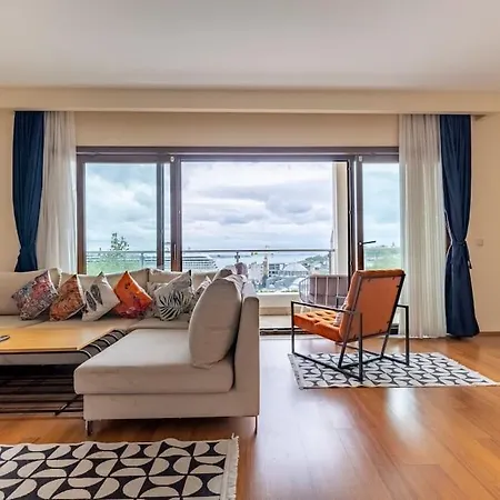 Duplex With Stunning Sea View, 3br, 2ba *