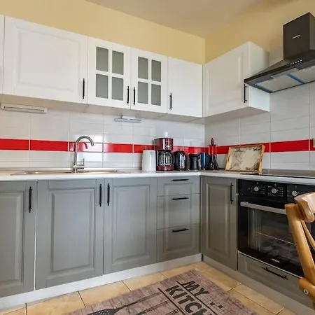 Duplex With Stunning Sea View, 3br, 2ba Appartement